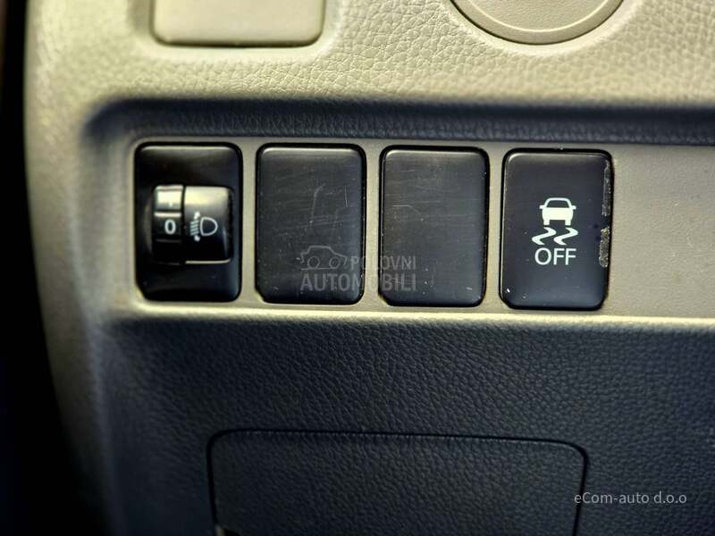 Mitsubishi L200 2.4 DC INVITE