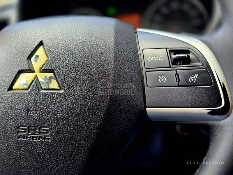 Mitsubishi L200 2.4 DC INVITE