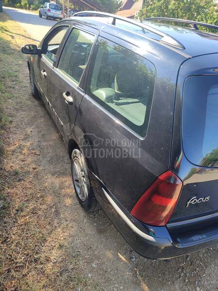 Ford Focus 