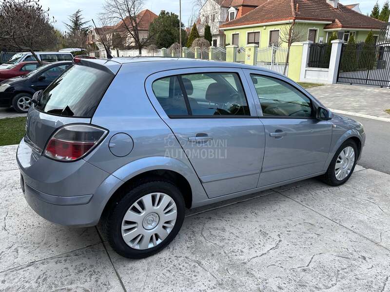 Opel Astra H 1.7CDTI ENJOY