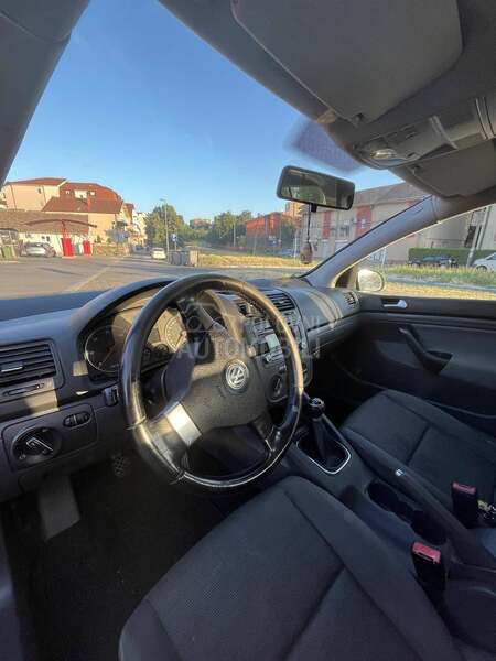 Volkswagen Golf 5 