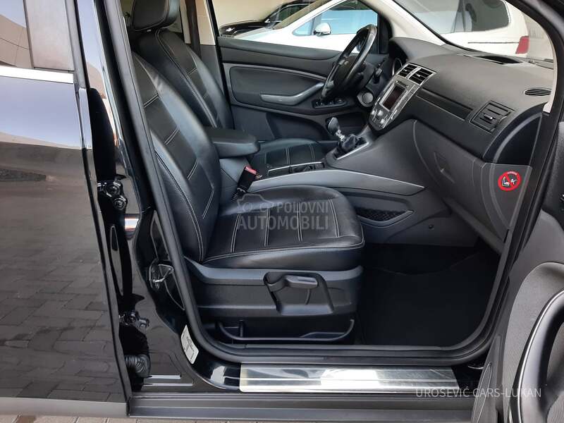 Ford Kuga 2.0 TDCI 4x4 CH