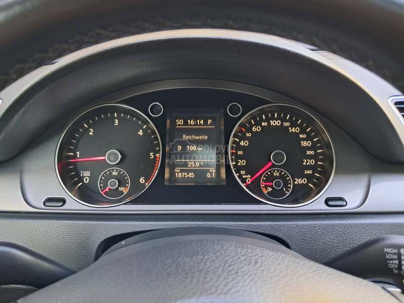 Volkswagen Passat B7 2,0 tdi iz nem ačke