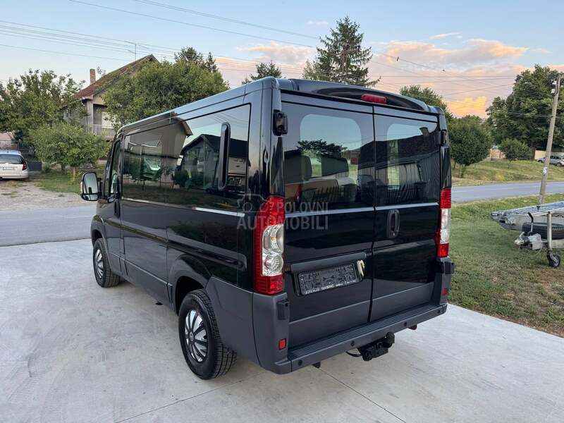 Peugeot Boxer 136000km 2.2hdi
