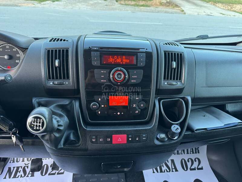 Peugeot Boxer 136000km 2.2hdi
