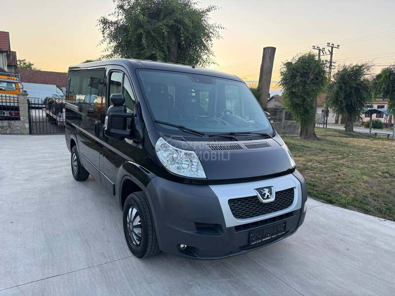 Peugeot Boxer 136000km 2.2hdi