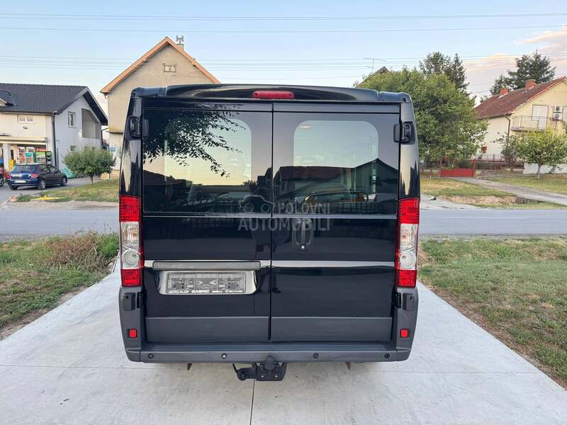 Peugeot Boxer 136000km 2.2hdi