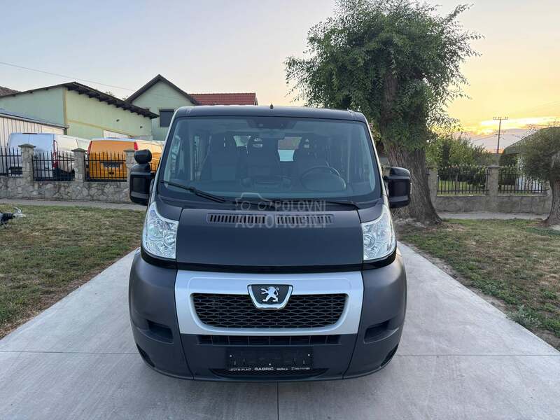 Peugeot Boxer 136000km 2.2hdi