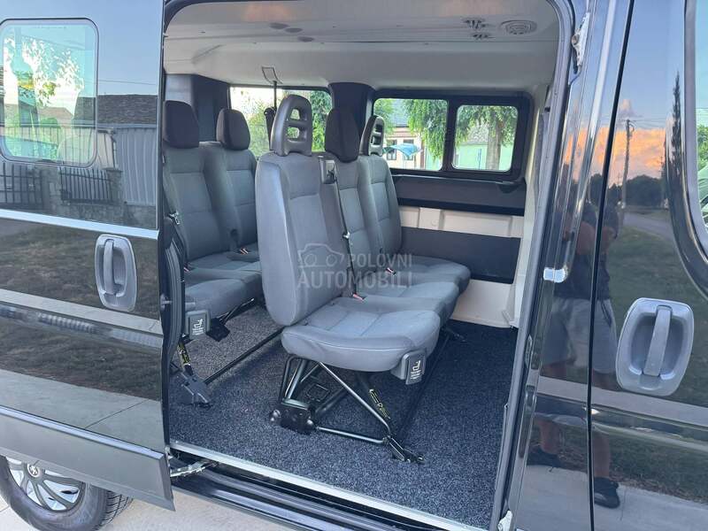 Peugeot Boxer 136000km 2.2hdi