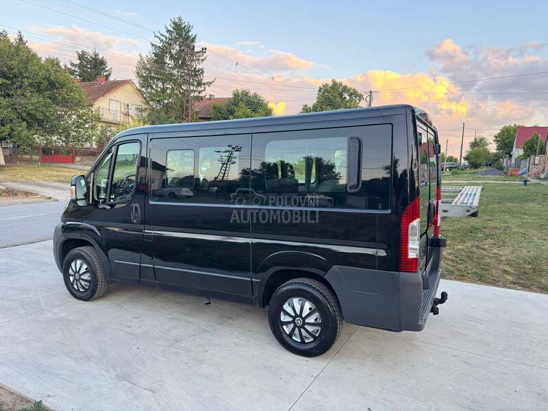 Peugeot Boxer 136000km 2.2hdi