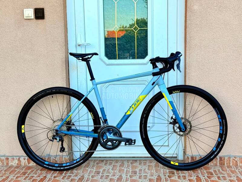 Cube Nuroad 28