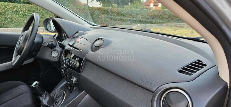 Mazda 2 1.6 HDI