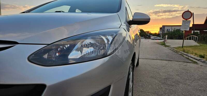Mazda 2 1.6 HDI