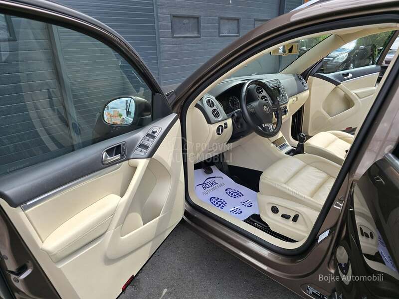 Volkswagen Tiguan 2.0TDI HIGHLINE