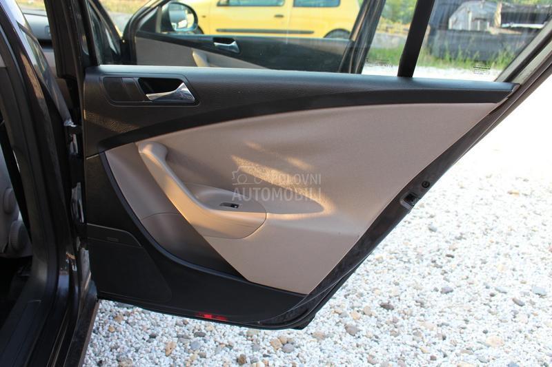 Volkswagen Passat B6 1.9 TDI CONFORT