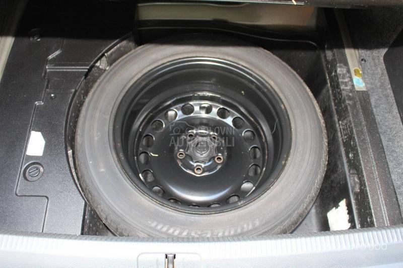 Volkswagen Passat B6 1.9 TDI CONFORT