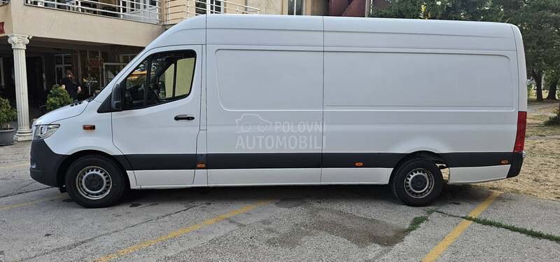 Mercedes Benz Sprinter MAXI