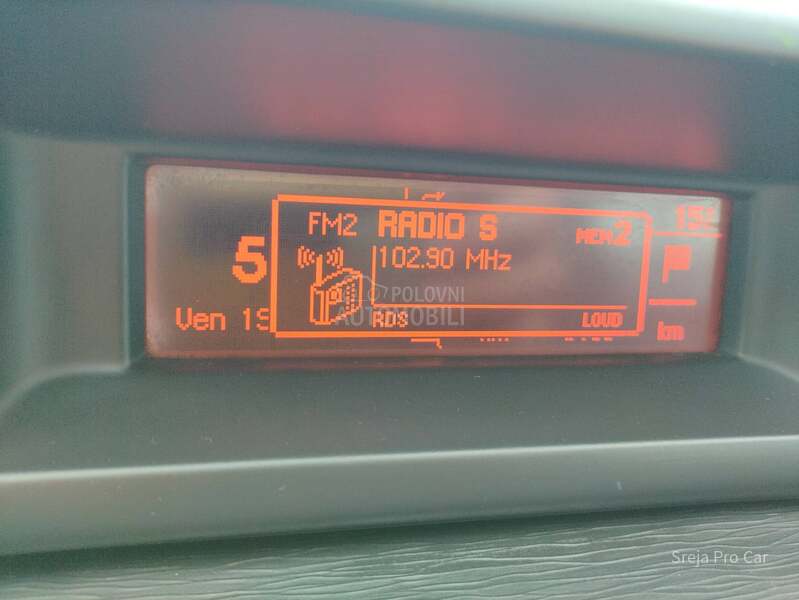 Citroen C3 Picasso 1.6 HDI VEL SERVIS