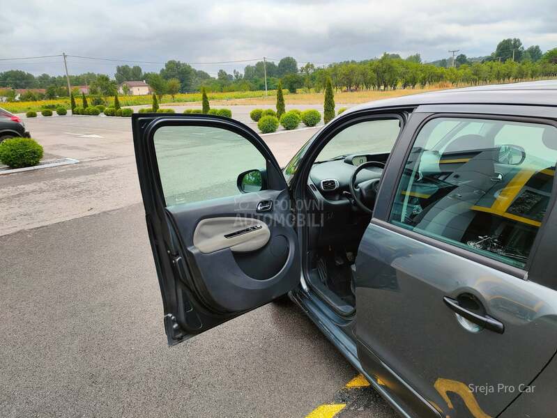 Citroen C3 Picasso 1.6 HDI VEL SERVIS