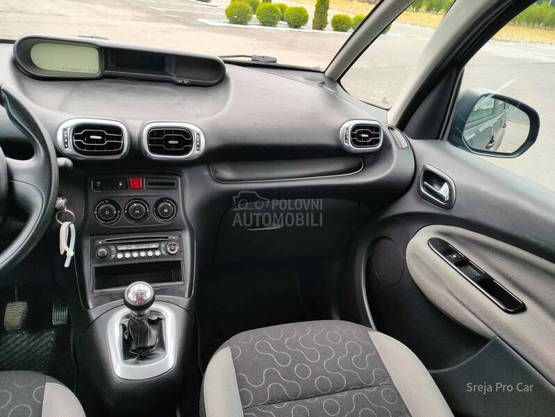 Citroen C3 Picasso 1.6 HDI VEL SERVIS