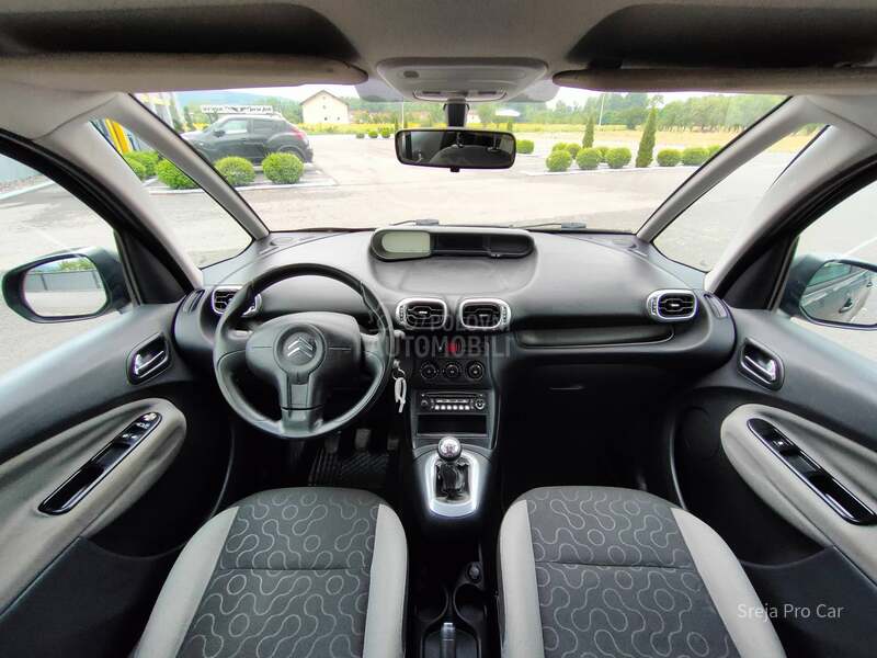Citroen C3 Picasso 1.6 HDI VEL SERVIS