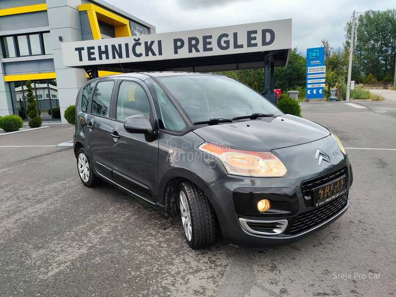 Citroen C3 Picasso 1.6 HDI VEL SERVIS