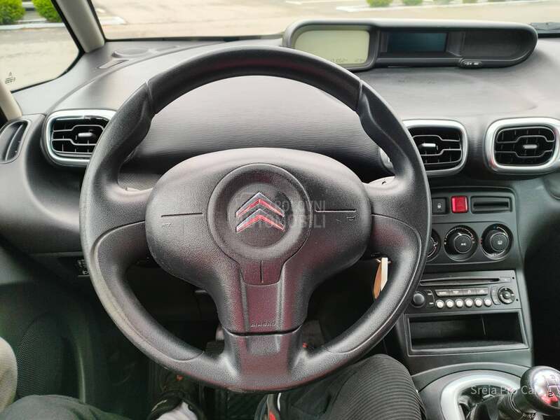 Citroen C3 Picasso 1.6 HDI VEL SERVIS