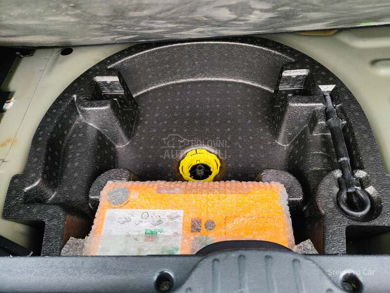 Citroen C3 Picasso 1.6 HDI VEL SERVIS