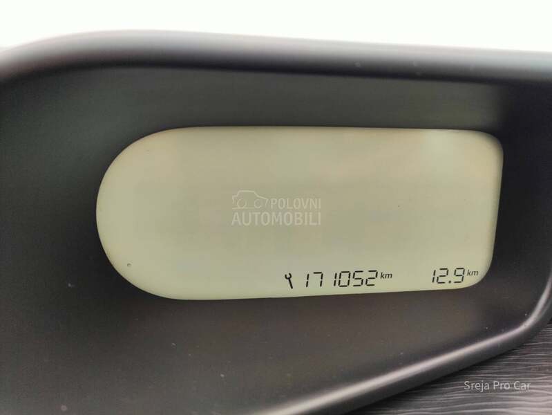 Citroen C3 Picasso 1.6 HDI VEL SERVIS