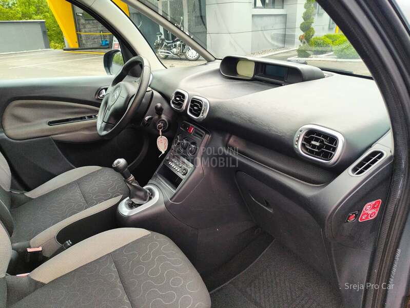 Citroen C3 Picasso 1.6 HDI VEL SERVIS