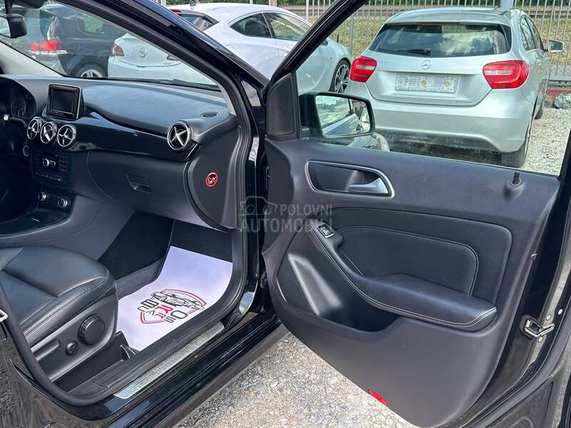 Mercedes Benz B 200 natural