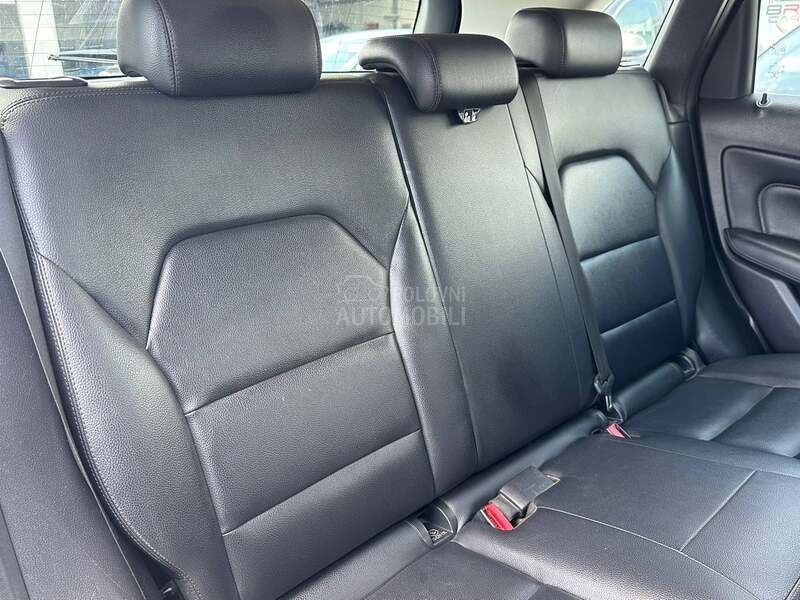 Mercedes Benz B 200 natural