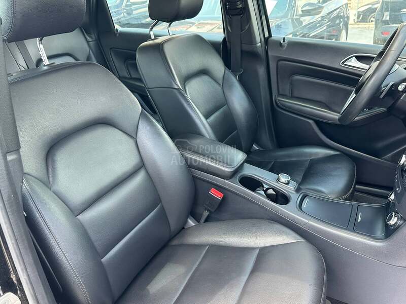 Mercedes Benz B 200 natural