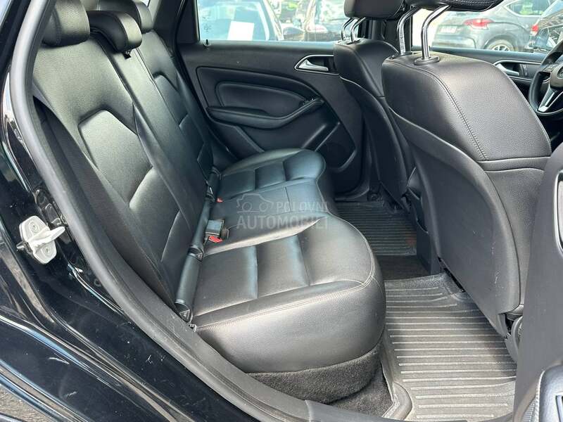 Mercedes Benz B 200 natural