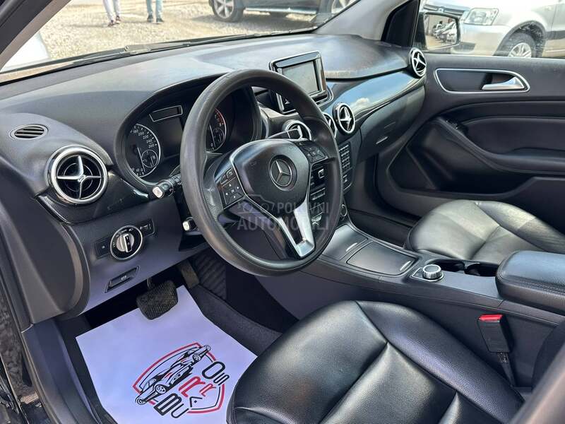 Mercedes Benz B 200 natural