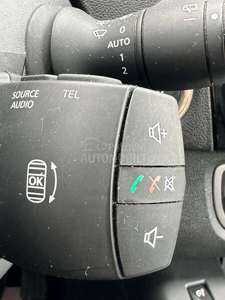 Renault Scenic 1.2 bz BOSE