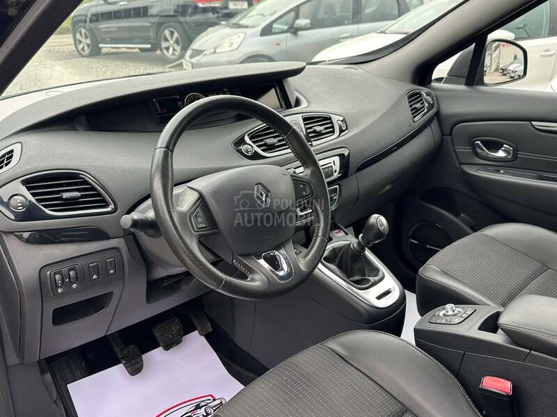 Renault Scenic 1.2 bz BOSE