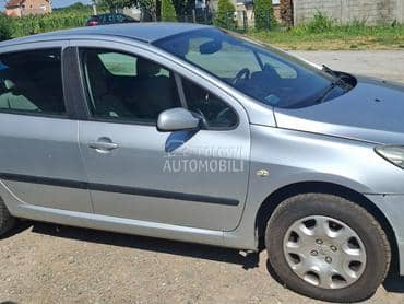 307 restayling delovi za Peugeot 307 od 2005. do 2008. god.