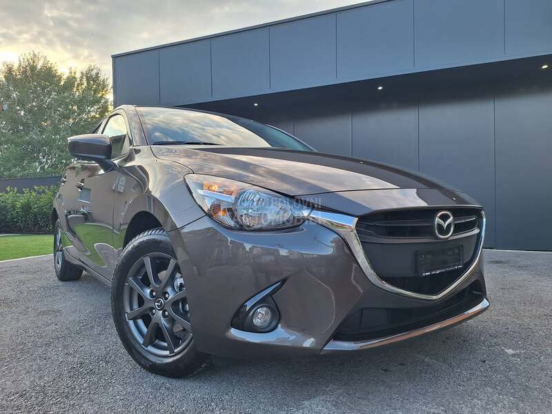 Mazda 2 SkyActiv.org.km