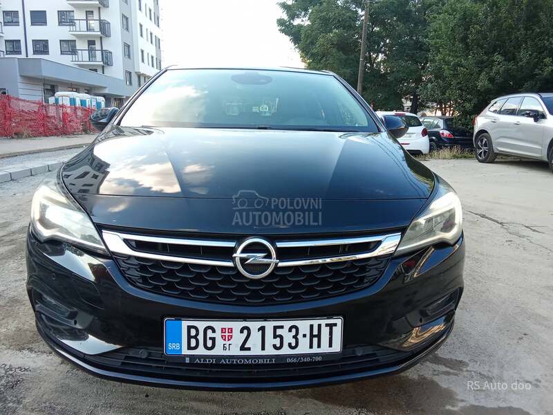 Opel Astra K COSMO AUT.