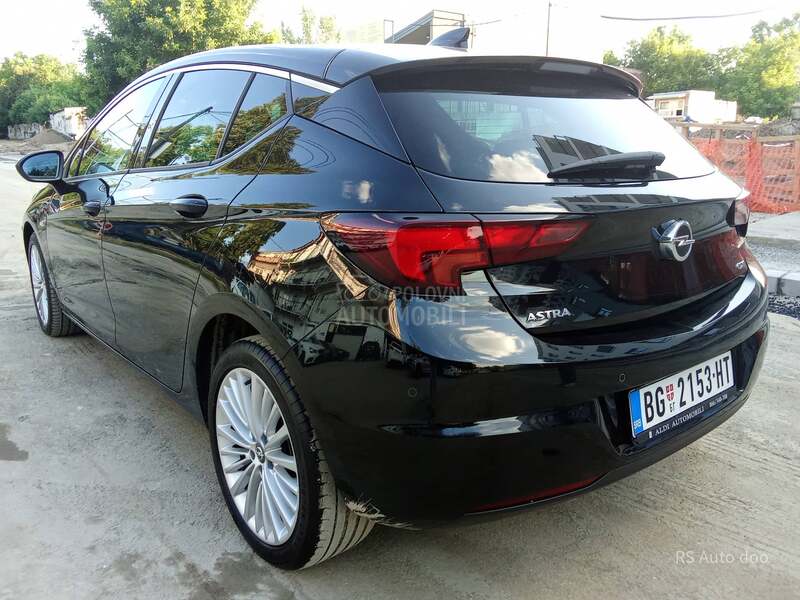 Opel Astra K COSMO AUT.