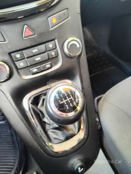 Chevrolet Orlando 2.0D 7 SEDIŠTA