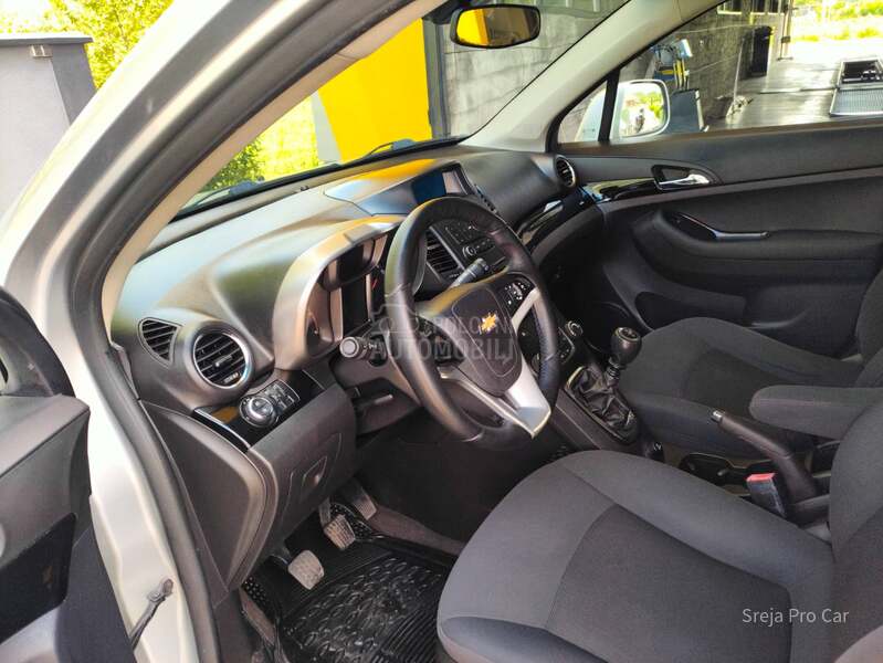 Chevrolet Orlando 2.0D 7 SEDIŠTA