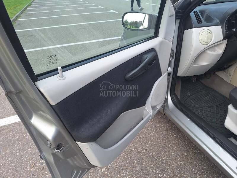 Fiat Punto 1,2/8v