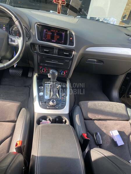 Audi Q5 2.0 TFSI S LINE nov