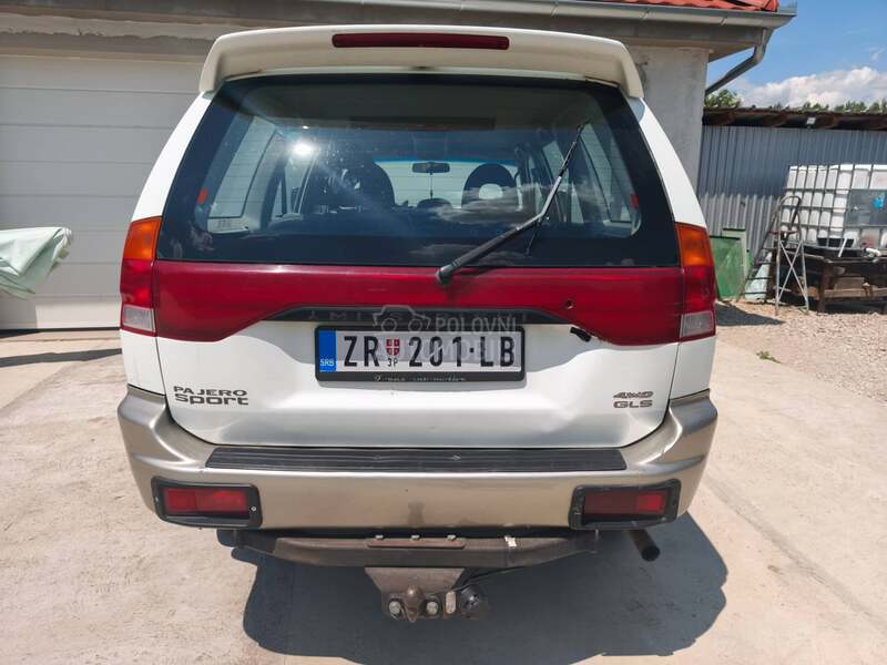 Mitsubishi Pajero Sport 2.5 td