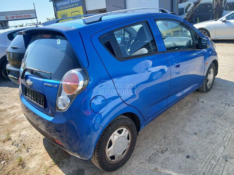 Chevrolet Spark 