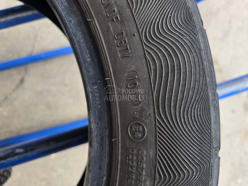 Continental 205/55 R16 Letnja