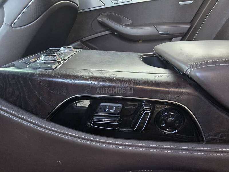 Audi A8 L.O.N.G