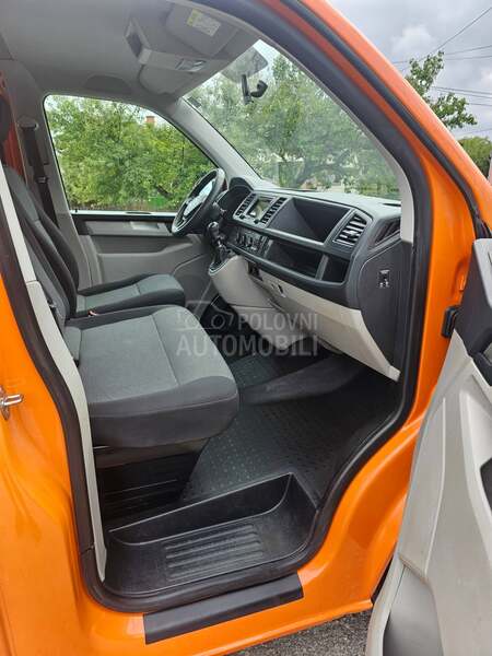 Volkswagen Transporter T6 2.0 TDI 9 sedista